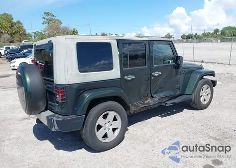 2010 Jeep Wrangler Unlimited Sahara из США, поврежденный, VIN 1J4BA5H14AL182358